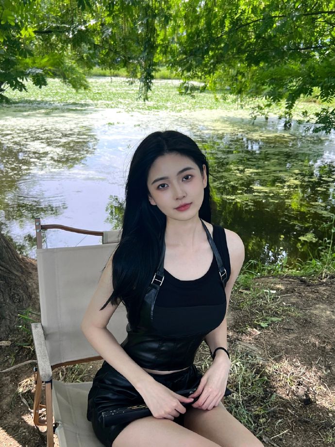罗小黑战记2 封面